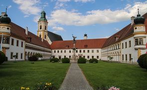 Stift Reichersberg