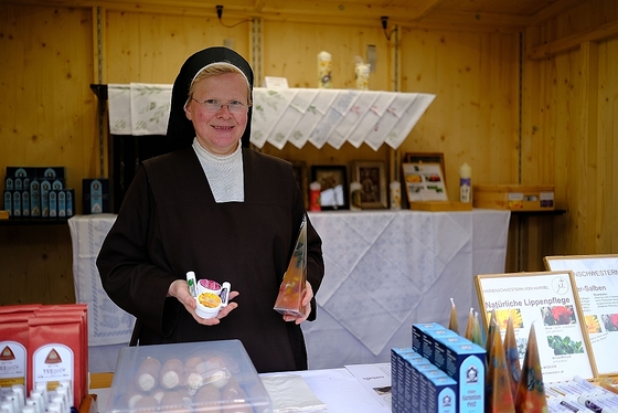 Ein Markt für Leib und Seele: der Klostermarkt auf dem Linzer Domplatz