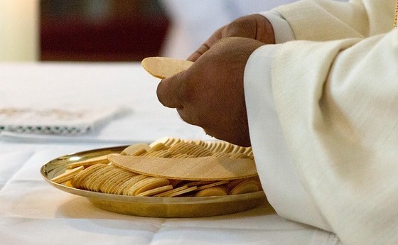 Berufsbegleitende Priesterausbildung wird möglich