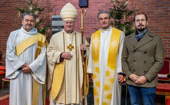 V. l.: Pastoralvorstand Christian Landl, Bischof Manfred Scheuer, Pfarrer Janusz Zaba und Verwaltungsvorstand Christoph Ott