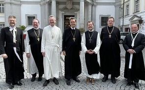 Die oberösterreichischen Äbte und Pröpste im Stift Kremsmünster bei ihrer ersten Zusammenkunft in der neuen Besetzung.
