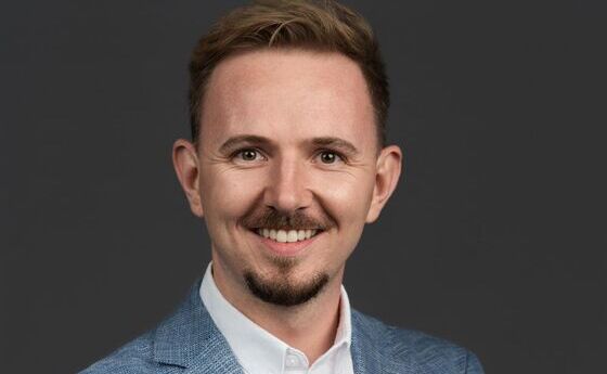 Am 29. November 2025 um 10 Uhr wird Mateusz Krzysztof Kądzioła von Bischof Manfred Scheuer im Linzer Mariendom zum Diakon geweiht.