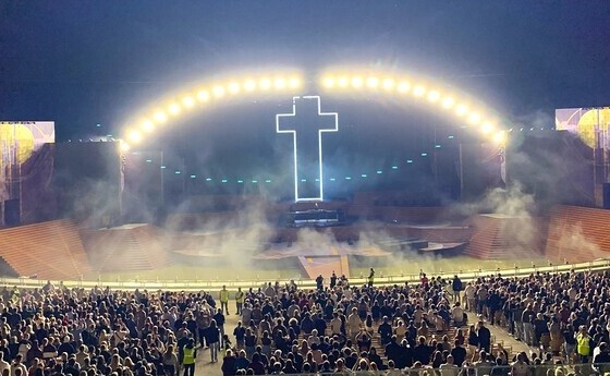 DJ „Padre Guilherme' begeistert in Mörbisch 5.000 Jugendliche