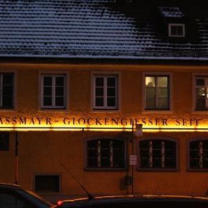 Glockengießen