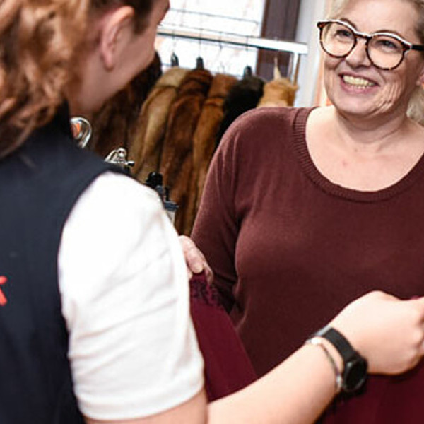 CARLA Secondhand-Shop / © Caritas Linz, CARLA Sammlung Sachspenden